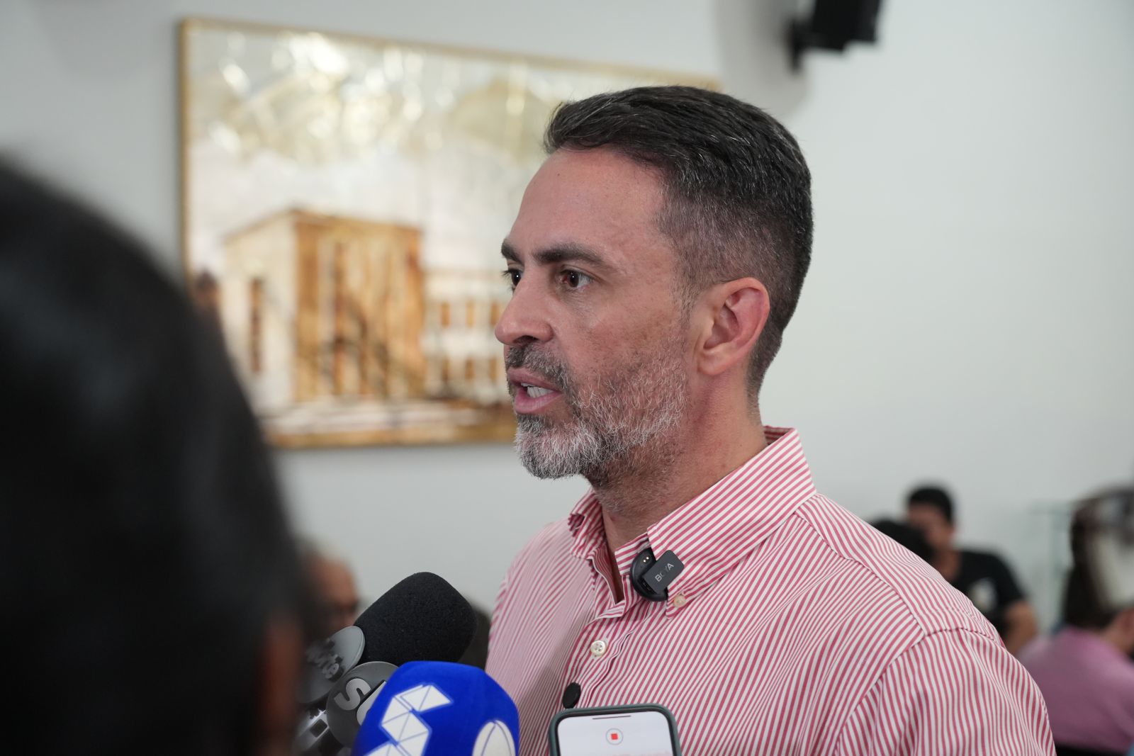 Mercado representa oportunidade aos que ali trabalham, afirmou Léo Moraes